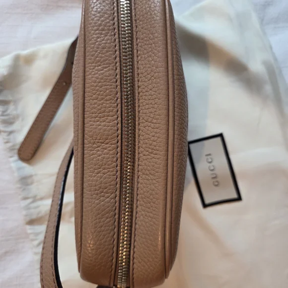 Gucci Soho Disco Crossbody Bag - Picture 4 of 15